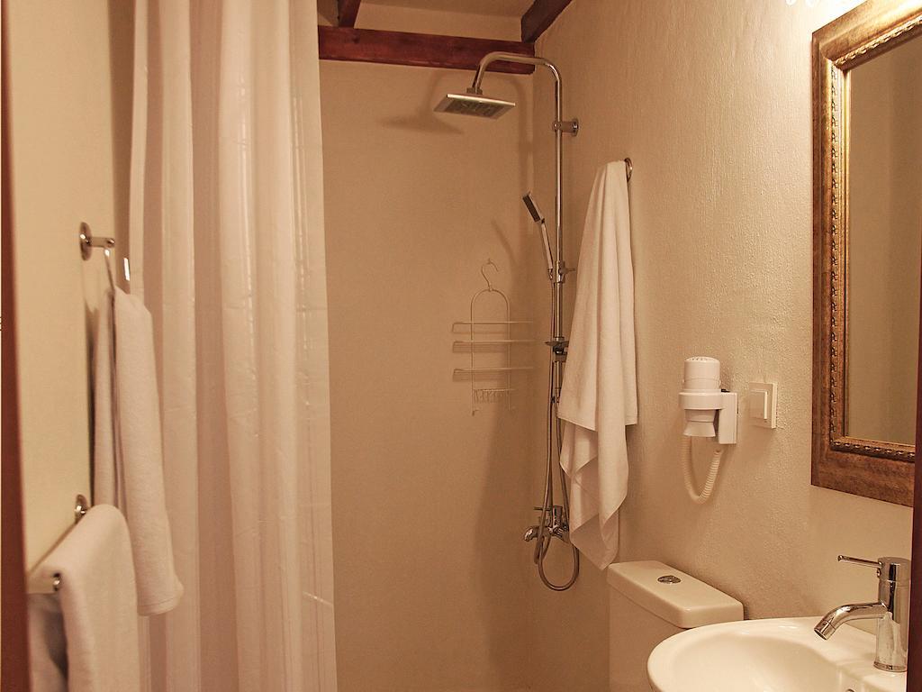 Marjolaine Hotel Айвалик Номер фото