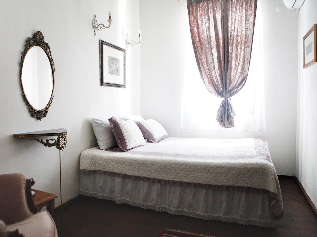 Marjolaine Hotel Айвалик Номер фото